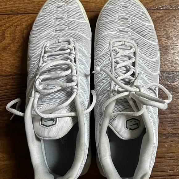Men’s Nike Air Max Plus White Tennis Shoes • Size 12 • Good Condition No Box - Picture 5 of 13